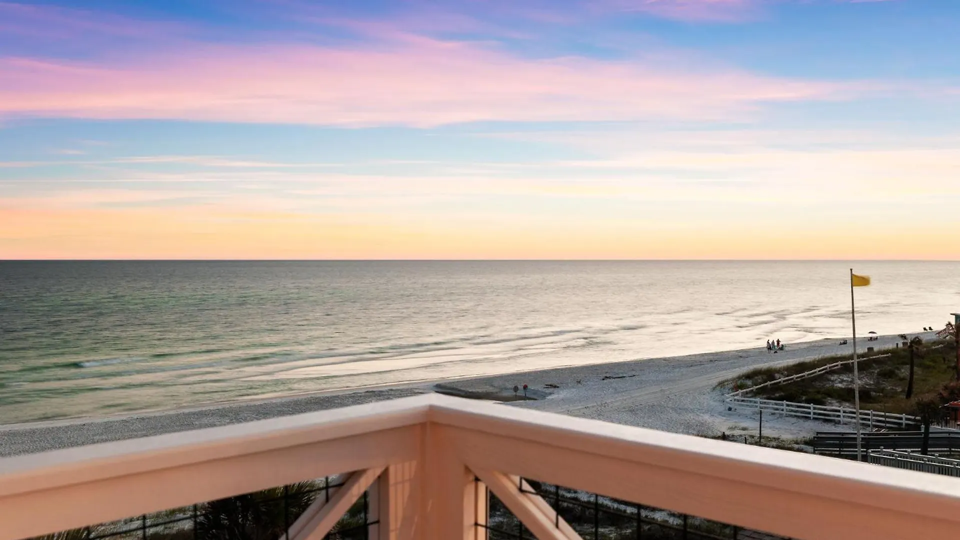 Vila Jewel Of Oleander By 30A Escapes Panama City Beach USA